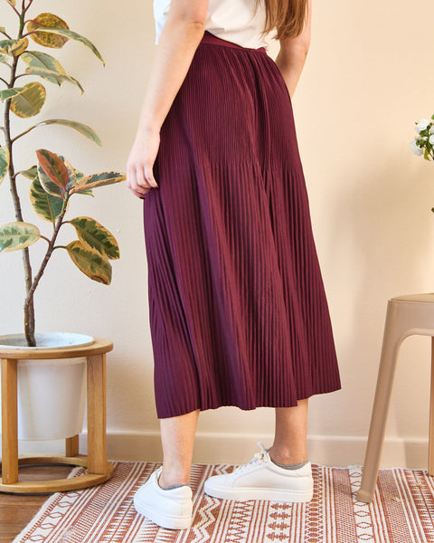 Falda Mini Plisados Vino Tinto