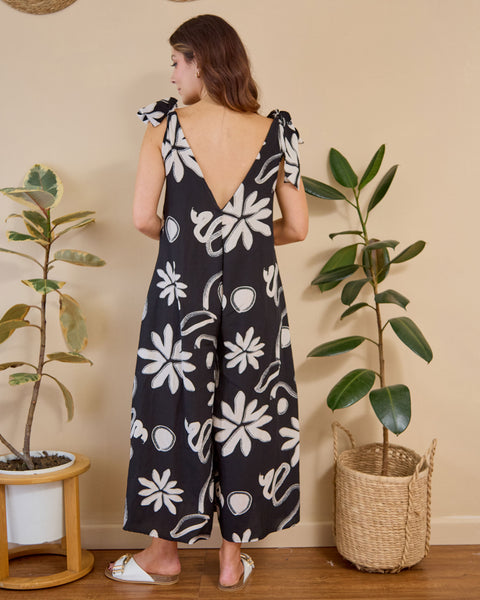 Enterizo Largo con Tiras Anudables Estampado Negro