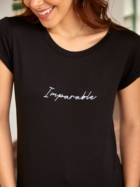 Camiseta Manga Corta con Doblez Imparable Negro