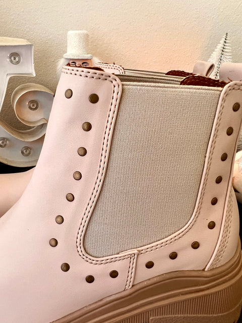 Botin Resorte Taches Rosado Claro